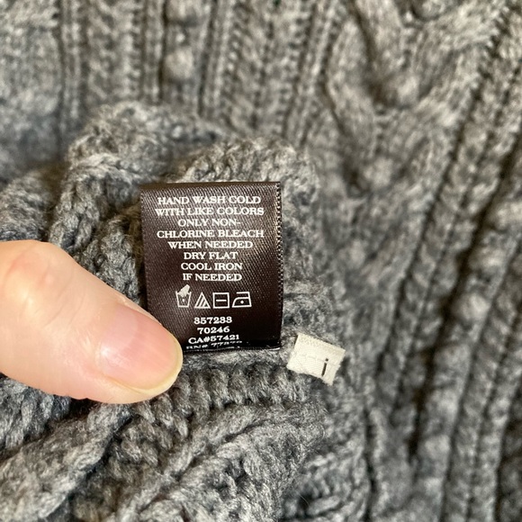 Ann Taylor Gray Cable Knit Merino Wool Blend Long Sleeve Turtleneck Sweater - Picture 5 of 8